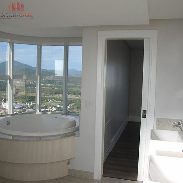 IBIZA TOWERS - COBERTURA DUPLEX - FRENTE MAR