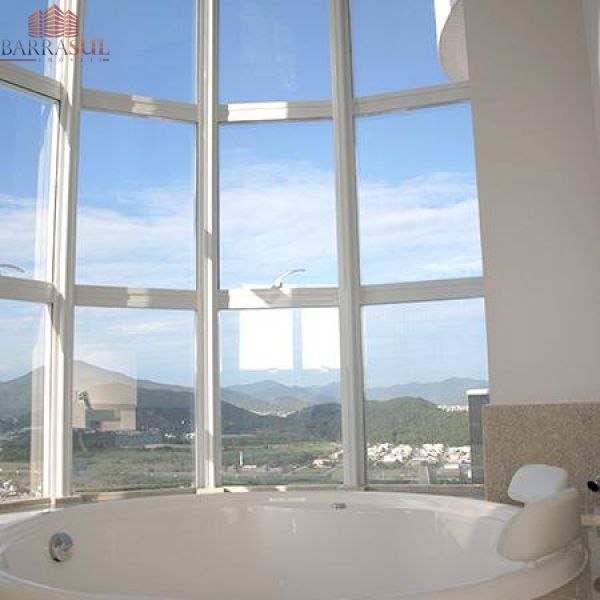 IBIZA TOWERS - COBERTURA DUPLEX - FRENTE MAR