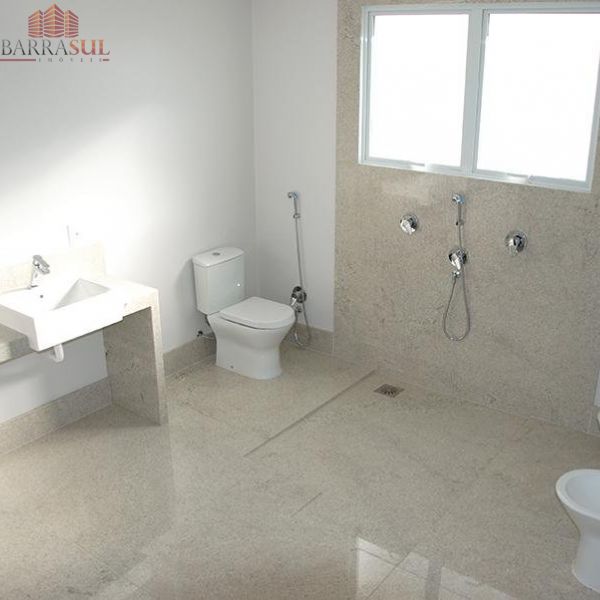 IBIZA TOWERS - COBERTURA DUPLEX - FRENTE MAR