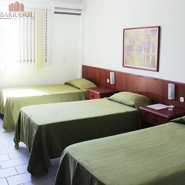 Predio Comercial e Residencial Maria da Praia!!