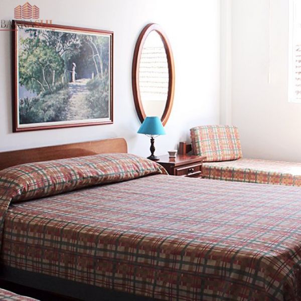 Predio Comercial e Residencial Maria da Praia!!