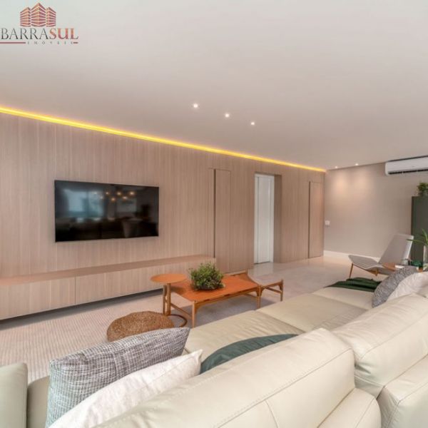 Brava Home Resort - Praia Brava 