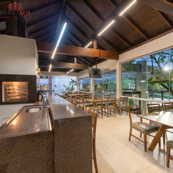 Brava Home Resort - Praia Brava 