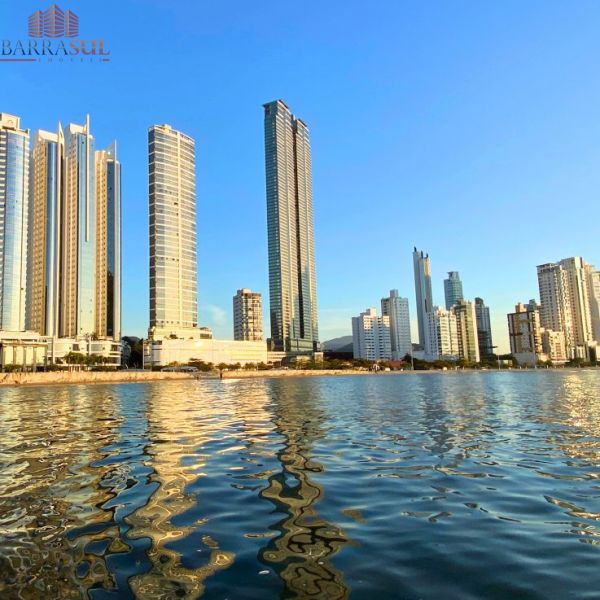 Yachthouse by Peninfarina