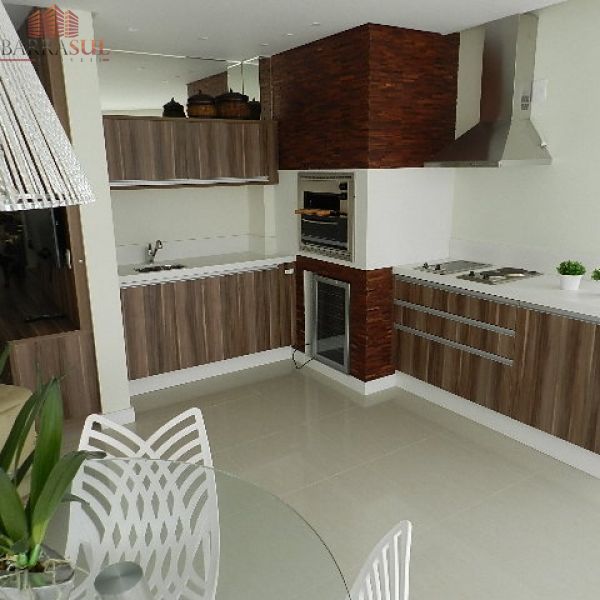 Seas Tower - Frente Mar - Pronto a morar