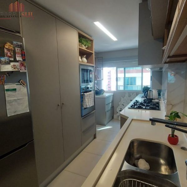 Tropical Summer Residence