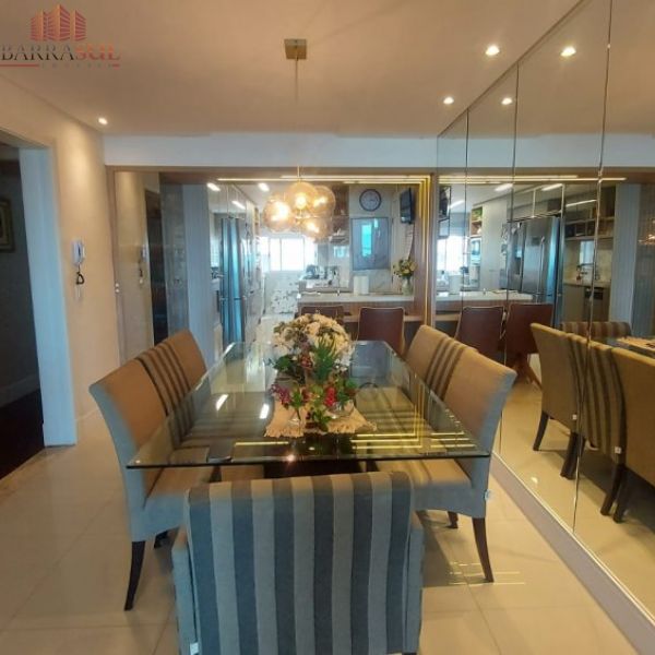 Tropical Summer Residence