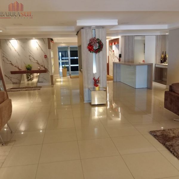 Edificio Saint Tropez - Ruas 3800 x 3700