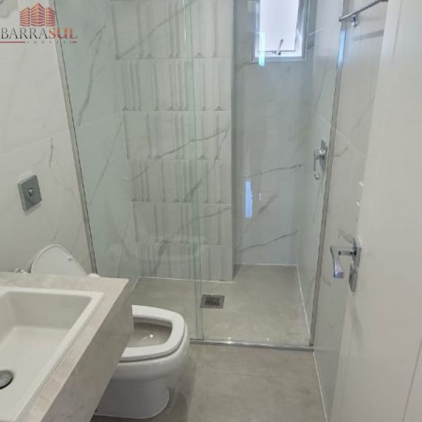 Edif�cio Saint Tropez - Barra Sul
