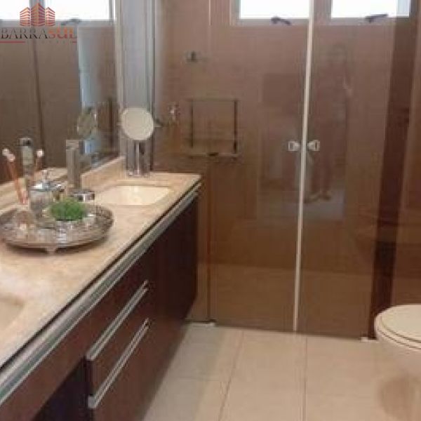 Seas Tower (Alto Padro - Decorado)