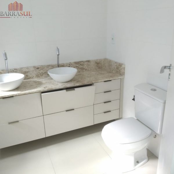 Marina Palace Residence